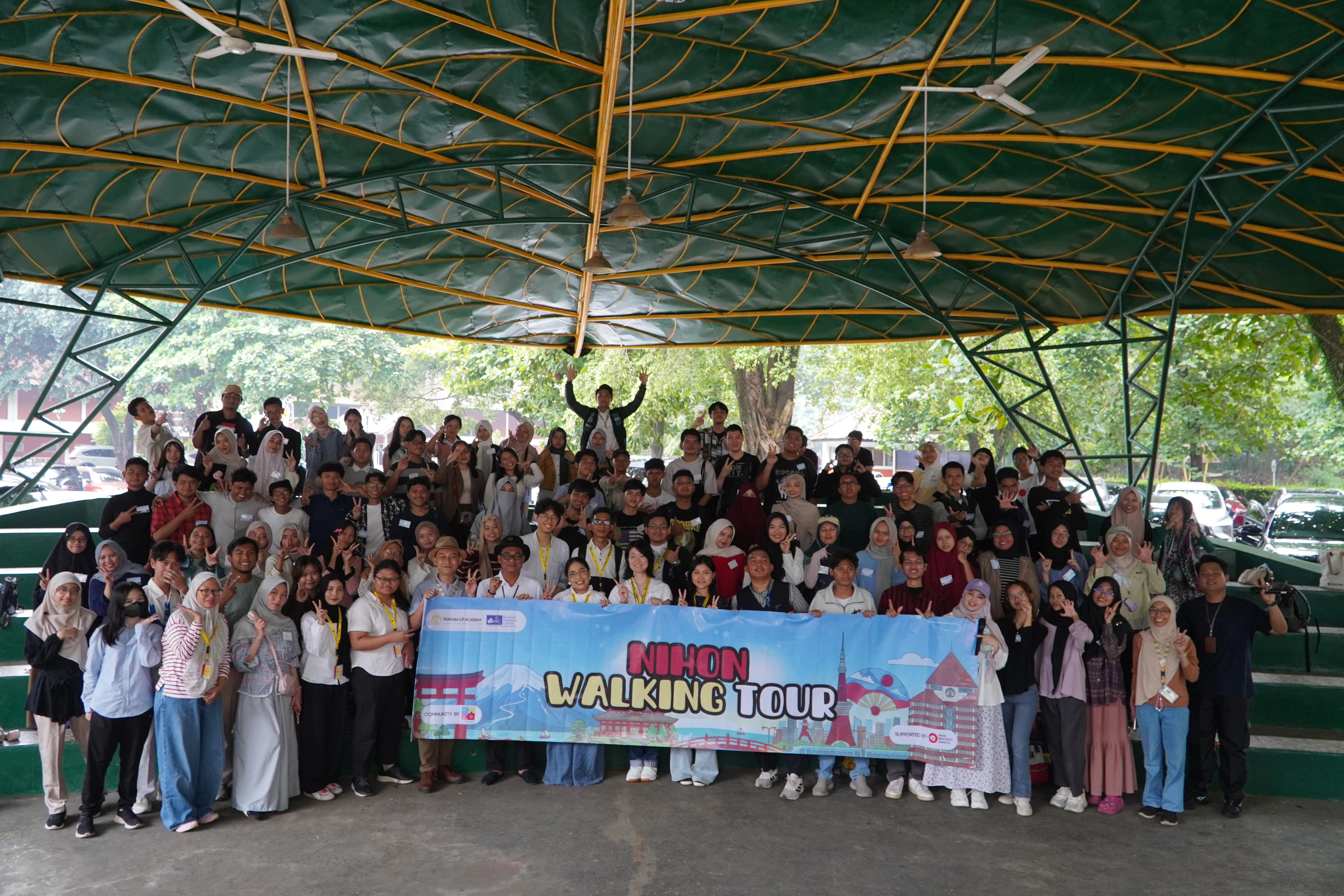 Belajar Bersama Makara UI Academy